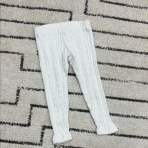 Tucker + Tate White Cable Knit Leggings